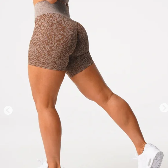 NVGTN Shorts - Picture 2 of 9